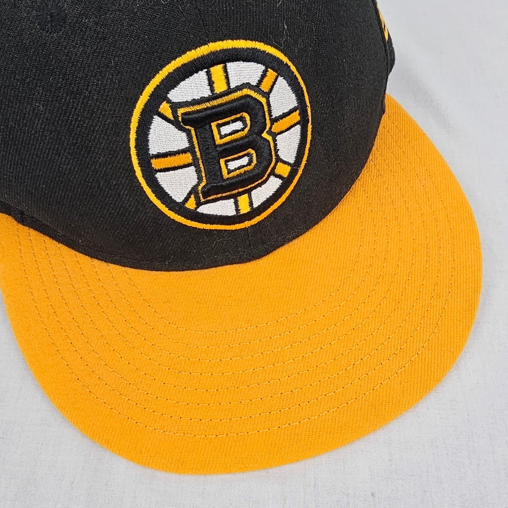New Era 9FIFTY Boston Bruins NHL Eastern Conference Snapback Hat Black Gold Flat - Picture 2 of 12
